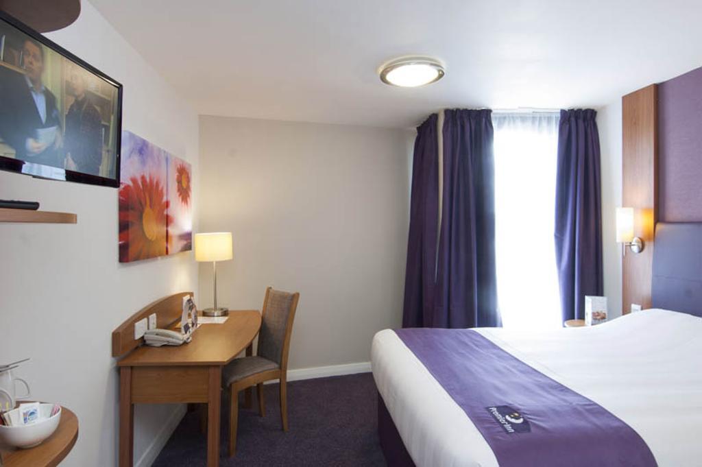 Premier Inn Edinburgh Leith Waterfront — Фото 3