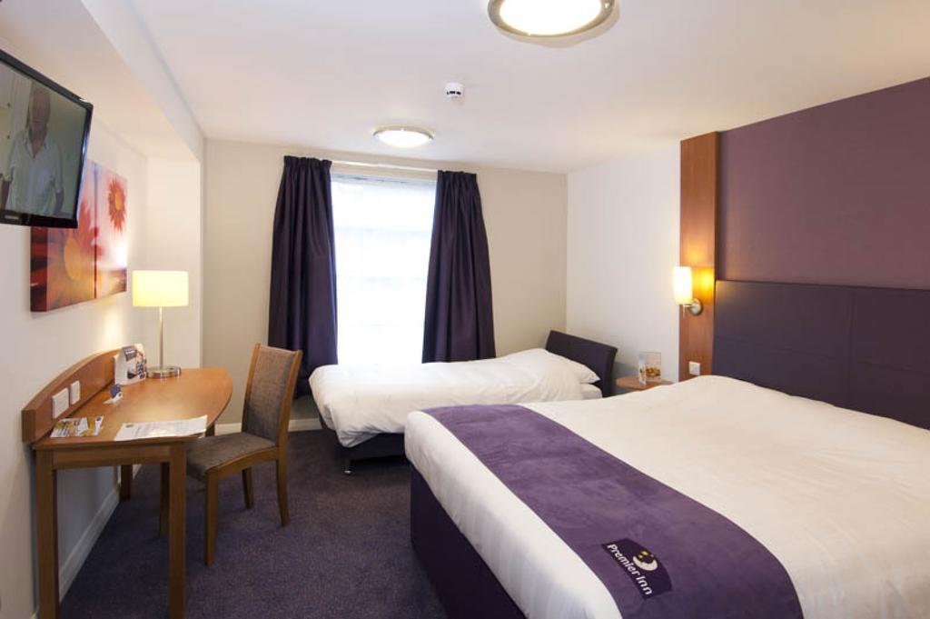 Premier Inn Edinburgh Leith Waterfront — Фото 2